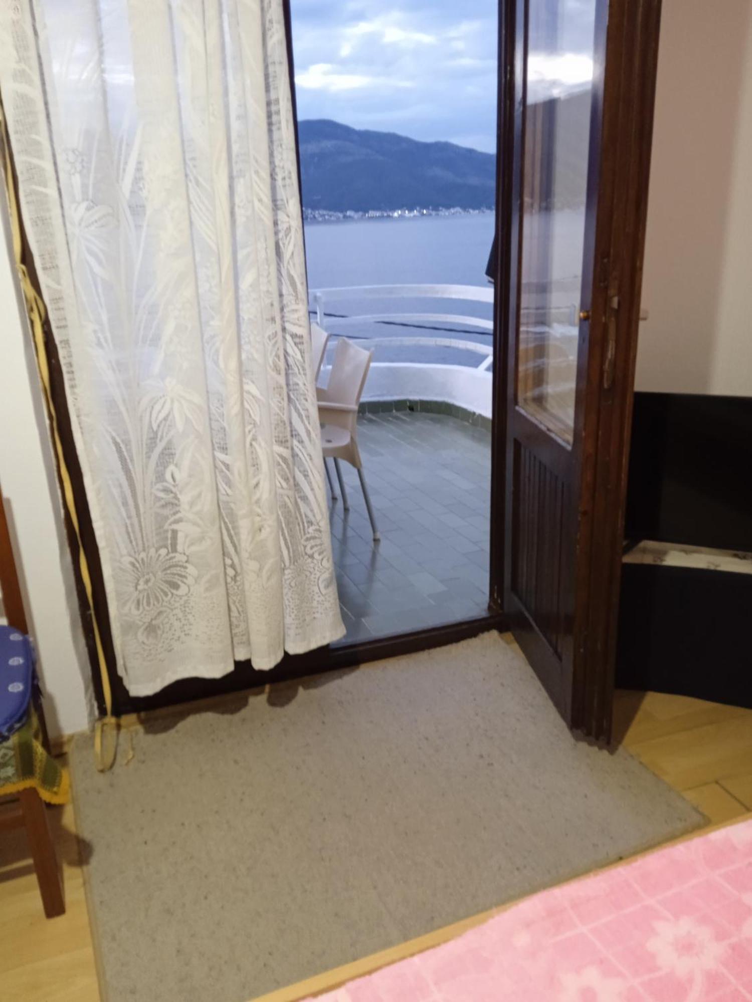 Apartments Sino More 티바트 외부 사진
