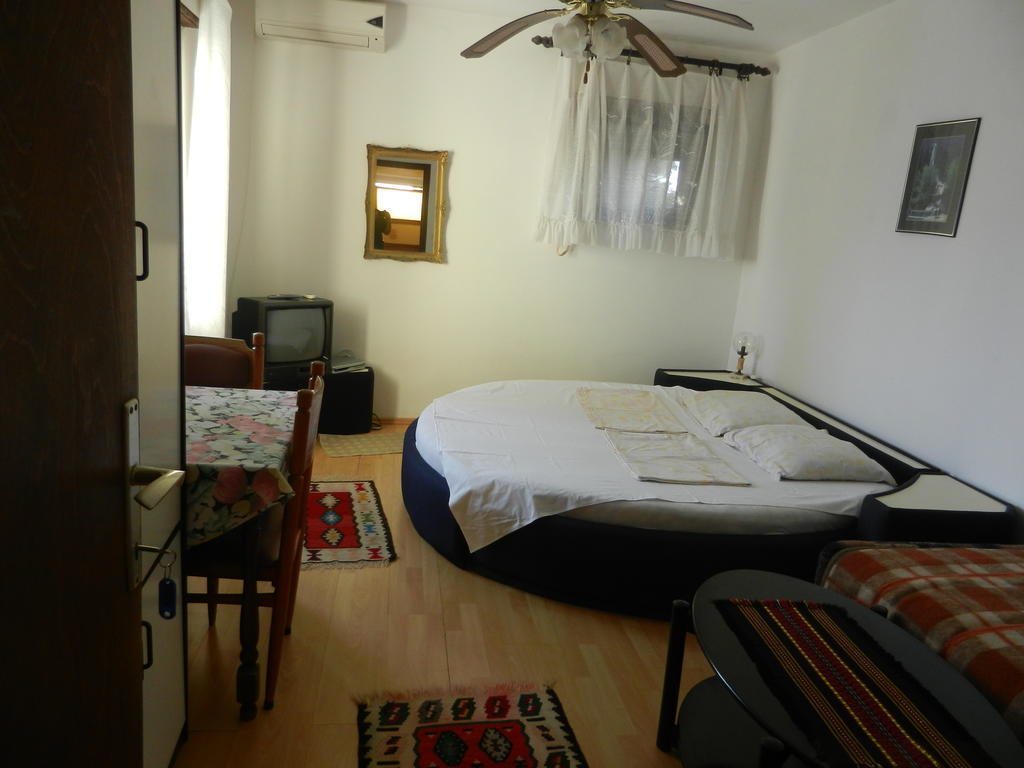 Apartments Sino More 티바트 객실 사진